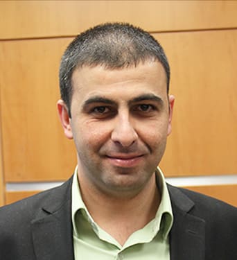  السيد / شادي عمر 